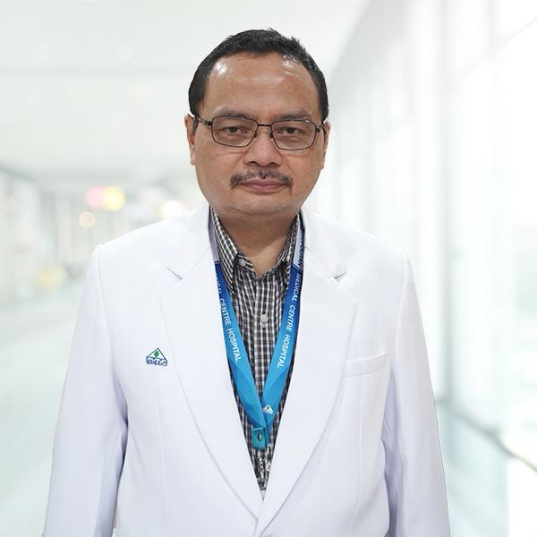 dr Trisoma Pramada, SpB, FINACS,